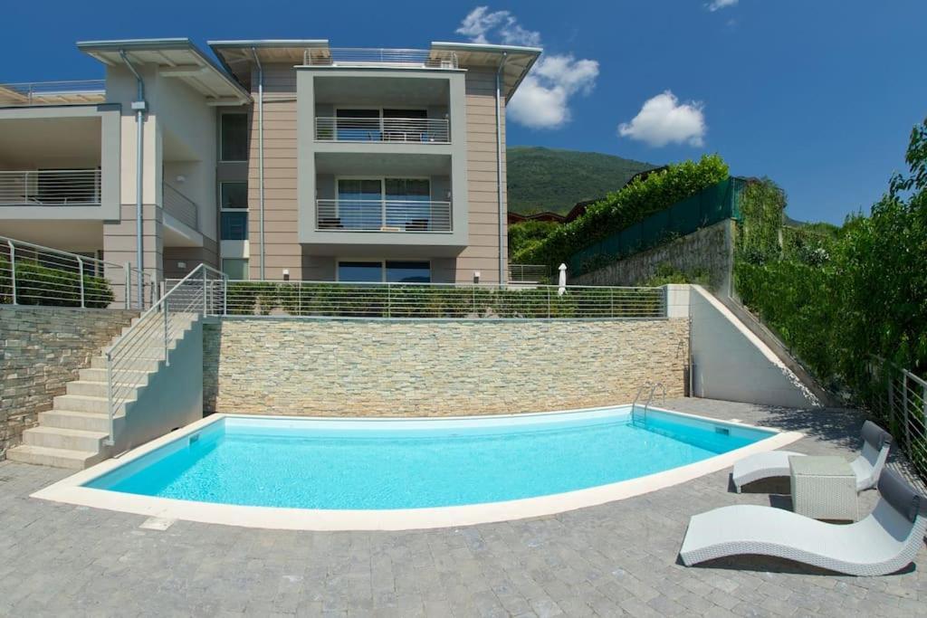 Residenza Simona Apartment Mezzegra Ngoại thất bức ảnh