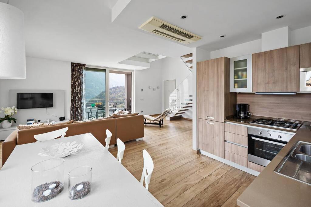 Residenza Simona Apartment Mezzegra Ngoại thất bức ảnh