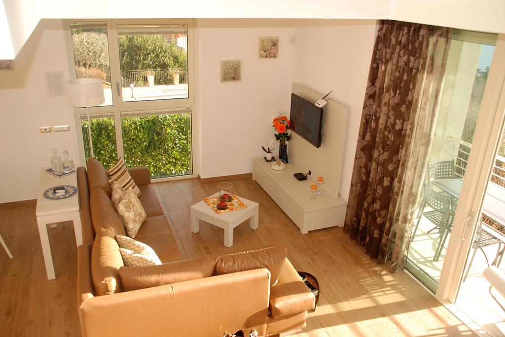 Residenza Simona Apartment Mezzegra Ngoại thất bức ảnh