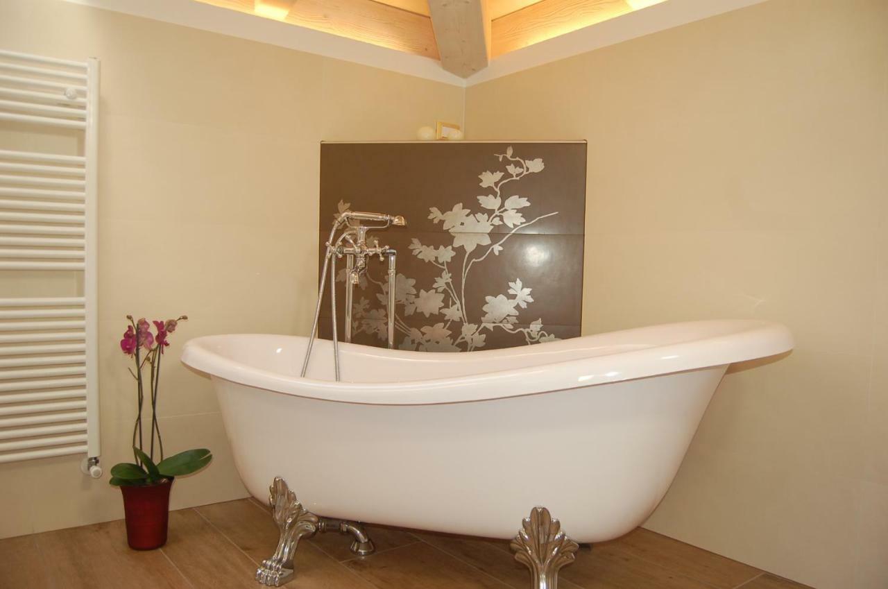 Residenza Simona Apartment Mezzegra Ngoại thất bức ảnh